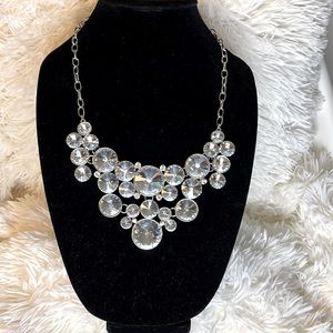 Gorgeous necklace with lots of Bling!